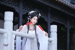 【可爱的汉少女】---似海