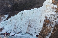 勇敢者的游戏--冰瀑攀岩