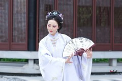 【云裳紫韵】---芸妮