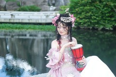 【池畔鼓语·粉黛芳华】---佳欣