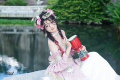 【池畔鼓语·粉黛芳华】---佳欣