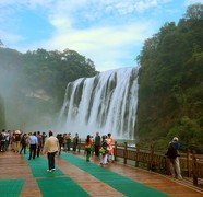 1745【不老松：纪实摄影】山河锦绣“山水之间”黄果树大瀑布！