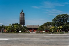 【镜头里】第1696号：北京通州燃灯塔（三）