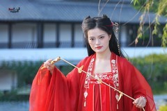 【红裙弄影】---嘉雯