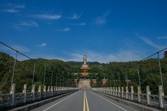中原大佛  一