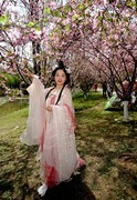 环境人像----花下佳丽！