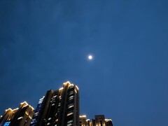 漫步星城 （108 6）在蓝色的月光下