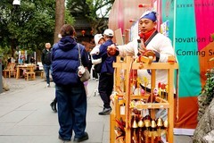 锦里古街的”耍货郎“