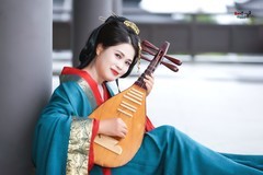 【战袍琵琶美女】---颜颜