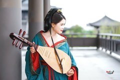 【战袍琵琶美女】---颜颜