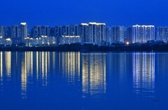 日落汤逊湖
