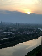 漫步星城 （1087）旭日东升