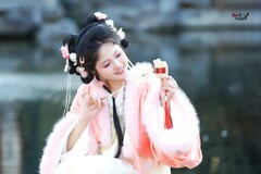 【粉色小桃仙】---小洁