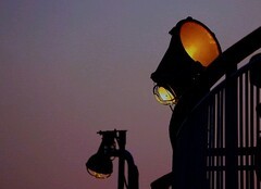 2173--02【不老松：纪实摄影】异国风情：韩国印象！托起初升的太陽！