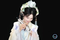 【玉冠揽墨香】---兰兰
