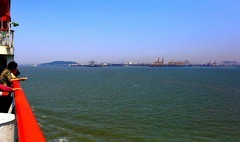 2179--08【不老松：纪实摄影】异国风情：韩国印象！通往韓国仁川的海上美景！