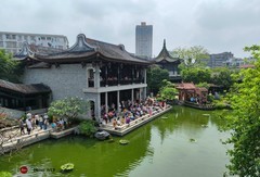 粤剧艺术博物馆内。