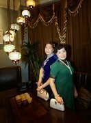 室内环境人像---汉口老街上的餐厅！