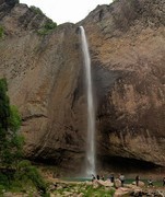 1799【不老松：纪实摄影】〖山河锦绣、詩画江南〗云雨雁荡山：剪刀峰景！