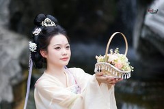 【花间集】---小越