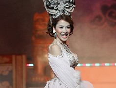 1388【不老松：纪实摄影】《异国风情录》三国演义：新、马、泰游记！泰国人妖歌舞晚会