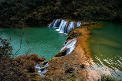 罗平 · 龙瀑布群