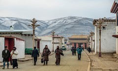 四川--阿坝县莫郎节【1】去参加活动的信众