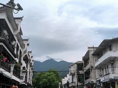 2026夏天游（1）茶恩寺镇的早餐