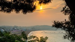 金 石 滩 黄 金 海 岸 晨 曦（ 六 ）