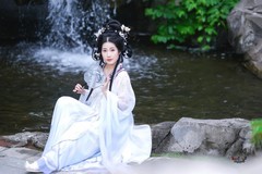 【瀑布仙女】---似海