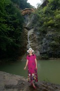 环境人像----旅游在襄阳香水河风景区！