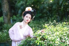 【竹影摇粉裳】---莉莉