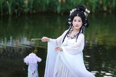 【紫衣花仙】---似海