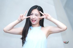 【可爱的美女】---小覔