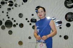环境人像---武汉地铁壁画前佳丽！