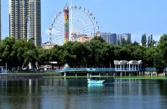 人民公园——湖上风光（1）