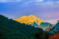 旅游天地（4）-----贡嘎雪山的晨光