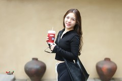 【惬意休闲少女】---佳佳