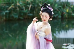 【浅黛凝香】---芸妮