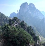 1866【不老松：纪实摄影】〖山河锦绣、詩画江南〗黄山美景！
