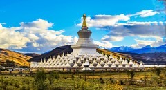 旅游天地（8）-----高尔寺山高原牧场地貌