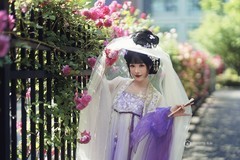 城市里的古装舞蹈