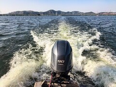 独山湖