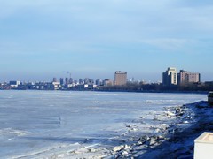 大年初一的大辽河风光