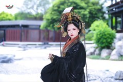 【古风女帝】---莉莉
