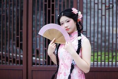 【一抹粉韵韶华】---小娇