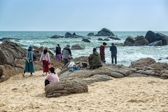 吴川鼎龙湾 · 礁石海滩