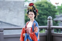 【绯罗轻扬·汉服惊鸿】---沛阳