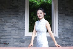 【檐下素影】---嘉雯