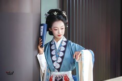 【古风汉服少女】---思琪